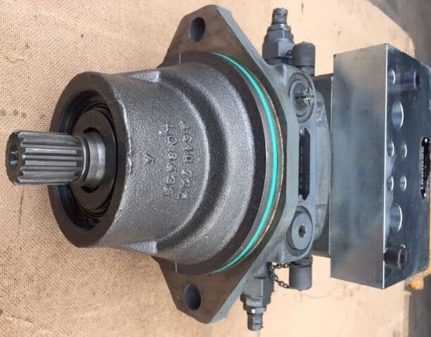 Liebherr Hydraulikeinbaumotor FMF045 and Dämpfungsventil DV22. ID-Nr.10137481 - ID-Nr.10152486 - ID-Nr.11369615 and ID-Nr.10151323 - Hydraulic motor for Crawler excavator: picture 3 Liebherr Hydraulikeinbaumotor FMF045 and Dämpfungsventil DV22. ID-Nr.10137481 - ID-Nr.10152486 - ID-Nr.11369615 and ID-Nr.10151323 - Hydraulic motor for Crawler excavator: picture 3