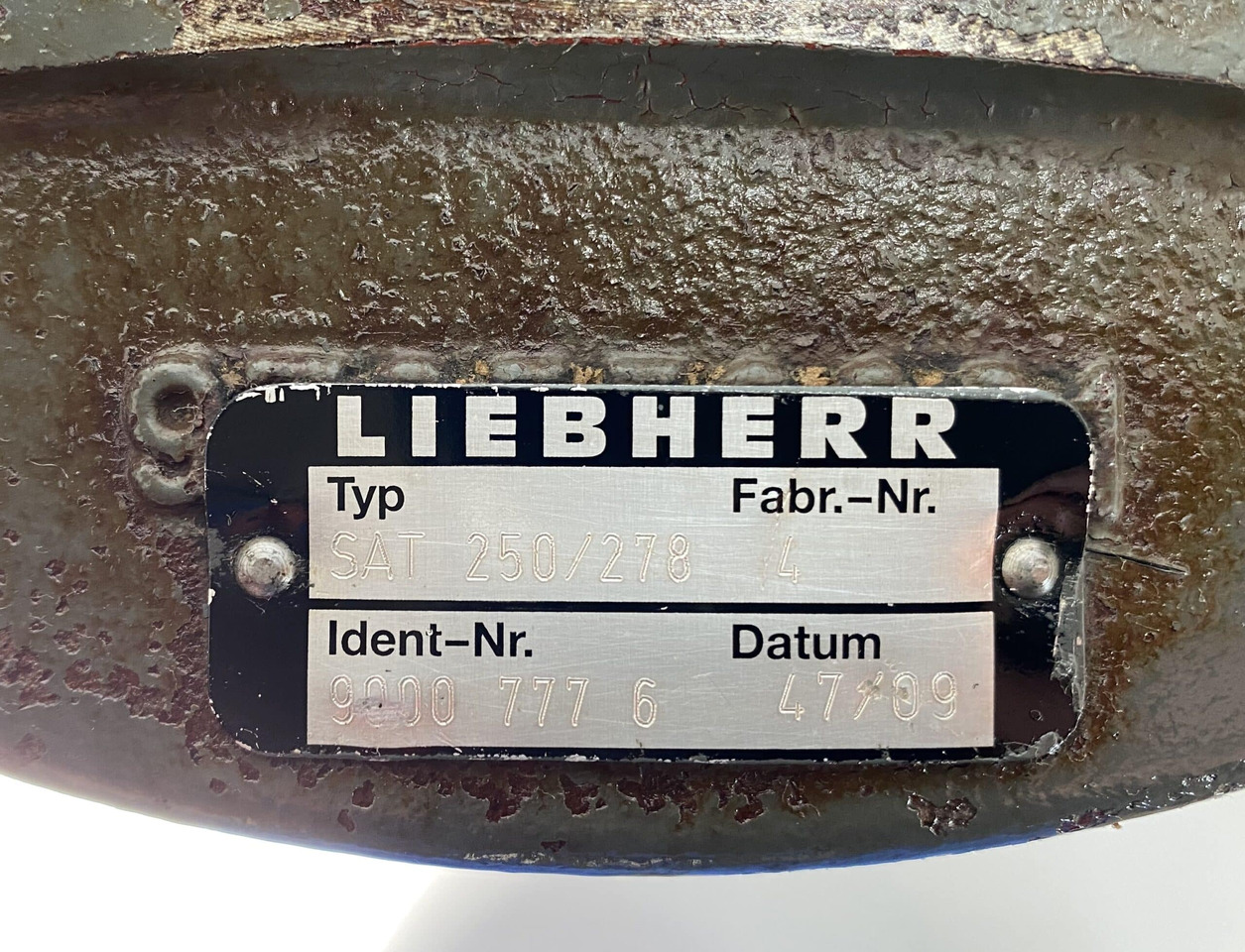 Swing motor for Crawler excavator Liebherr Schwenkantrieb SAT250/278. ID-Nr.90007776 - ID-Nr.90017774 - ID-Nr.90209641.: picture 14 Swing motor for Crawler excavator Liebherr Schwenkantrieb SAT250/278. ID-Nr.90007776 - ID-Nr.90017774 - ID-Nr.90209641.: picture 14