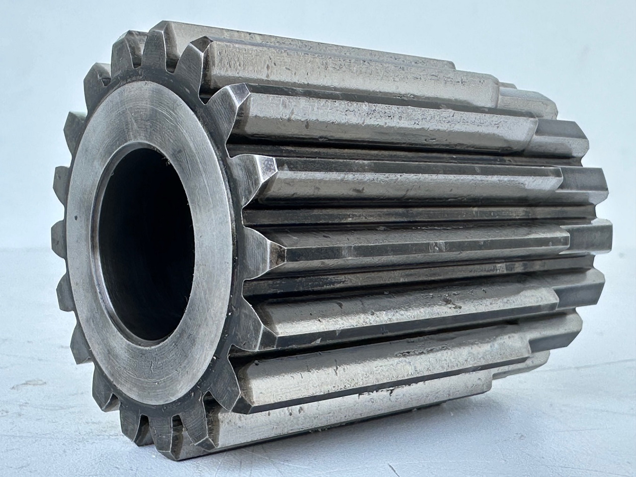 Liebherr Sonnenrad ID-Nr.9442171 - ID-Nr.944217103 - ID-Nr.90208498. SAT325/204, SAT325/242, SAT325/254, SAT325/274, SAT325/294, SAT375/219. #944217103.24.05# - Swing motor for Crawler excavator: picture 3 Liebherr Sonnenrad ID-Nr.9442171 - ID-Nr.944217103 - ID-Nr.90208498. SAT325/204, SAT325/242, SAT325/254, SAT325/274, SAT325/294, SAT375/219. #944217103.24.05# - Swing motor for Crawler excavator: picture 3