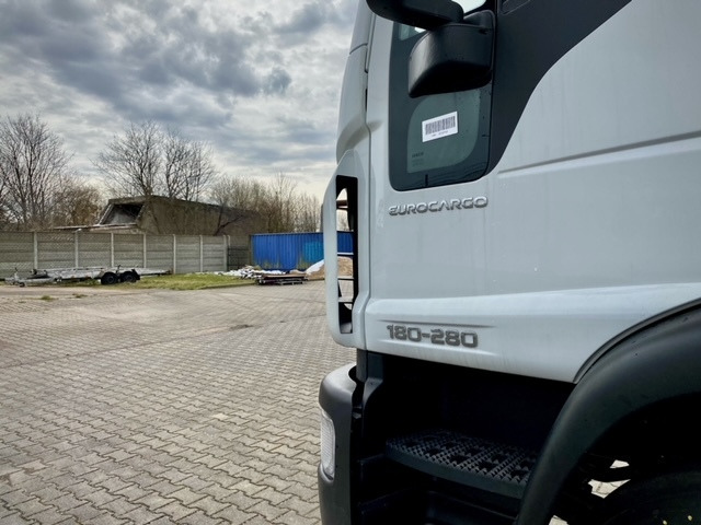 IVECO Eurocargo + hooklift KING HZ-10R - Municipal/ Special vehicle: picture 3 IVECO Eurocargo + hooklift KING HZ-10R - Municipal/ Special vehicle: picture 3