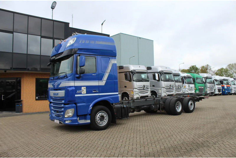 DAF XF 510 * EURO6 * MANUAL * 6X2 * - Cab chassis truck: picture 2 DAF XF 510 * EURO6 * MANUAL * 6X2 * - Cab chassis truck: picture 2