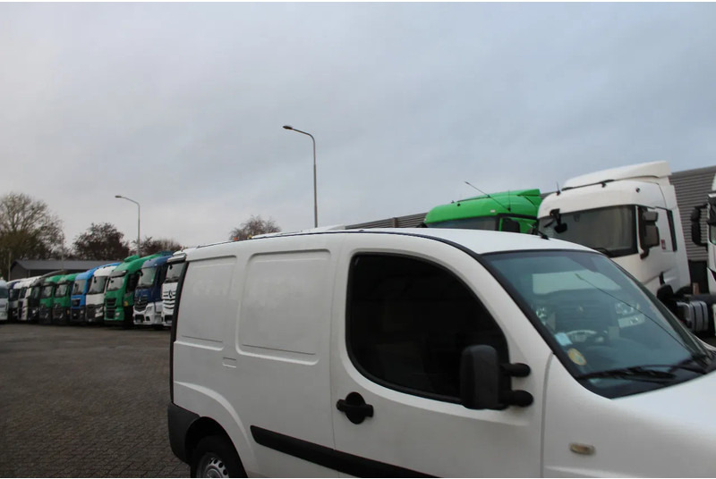 Car Fiat Doblò Cargo * manual *: picture 9 Car Fiat Doblò Cargo * manual *: picture 9