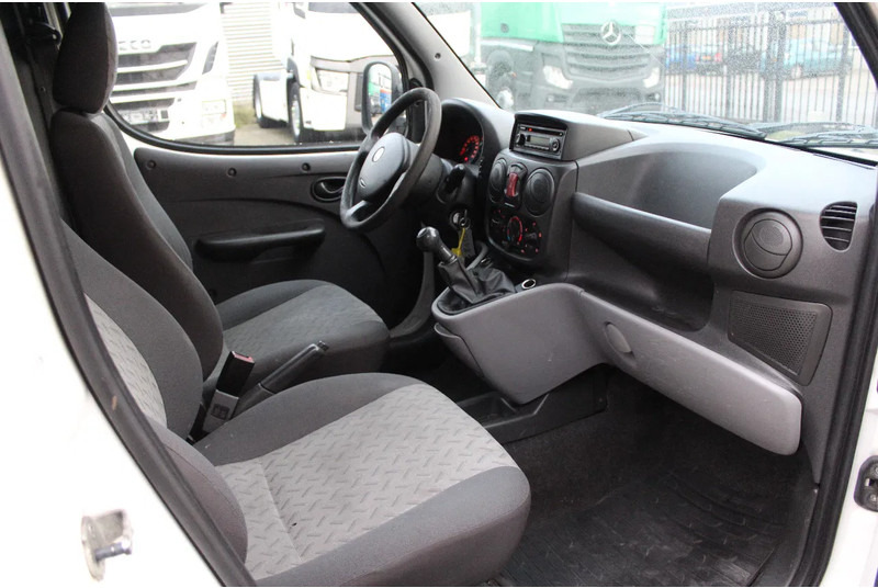 Car Fiat Doblò Cargo * manual *: picture 10 Car Fiat Doblò Cargo * manual *: picture 10