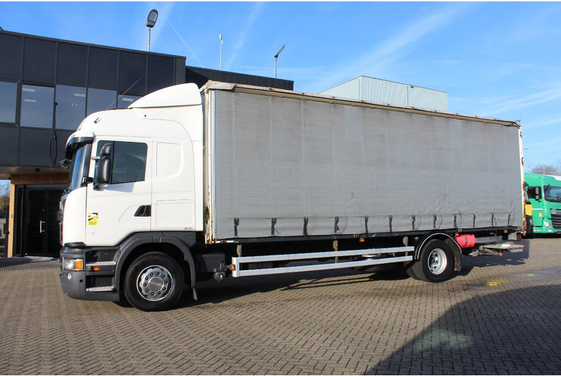 Scania G370 * EURO6 * 4X2 * - Curtainsider truck: picture 2 Scania G370 * EURO6 * 4X2 * - Curtainsider truck: picture 2