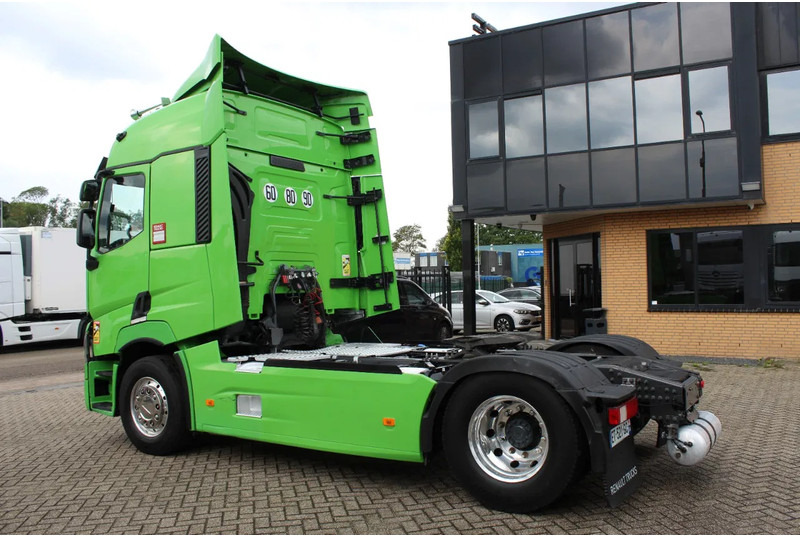 Renault T520 * EURO6 * 4X2 * RETARDER - Tractor unit: picture 2 Renault T520 * EURO6 * 4X2 * RETARDER - Tractor unit: picture 2