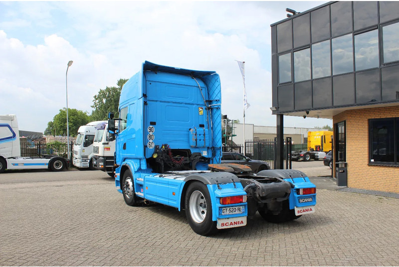 Scania R420 * RETARDER * 2 BED * 4X2 * MANUAL * - Tractor unit: picture 3 Scania R420 * RETARDER * 2 BED * 4X2 * MANUAL * - Tractor unit: picture 3