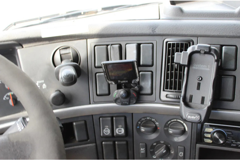 Tractor unit Volvo FH 12.420 * MANUAL * 4X2 *: picture 17