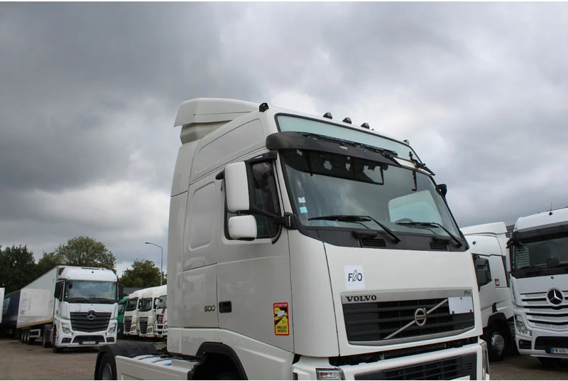 Volvo FH 13.500 * EURO5 * 2 TANK * 4X2 * chassi 2013 * top condition - Tractor unit: picture 4 Volvo FH 13.500 * EURO5 * 2 TANK * 4X2 * chassi 2013 * top condition - Tractor unit: picture 4
