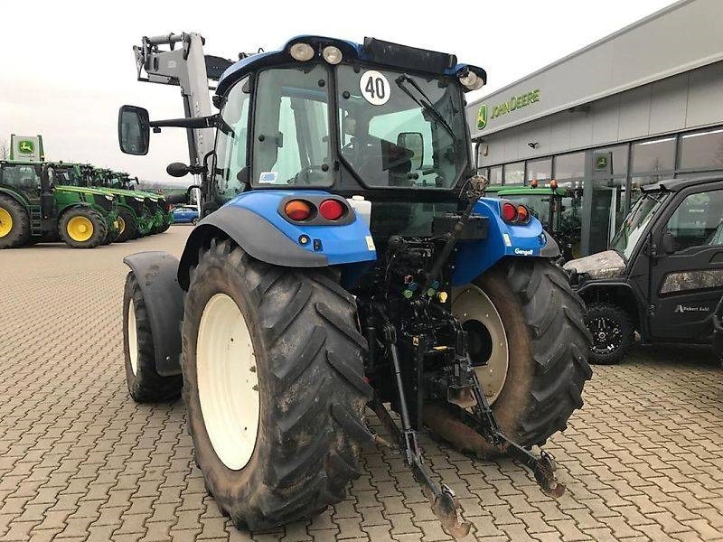 New Holland T4.85 - Farm tractor: picture 4 New Holland T4.85 - Farm tractor: picture 4