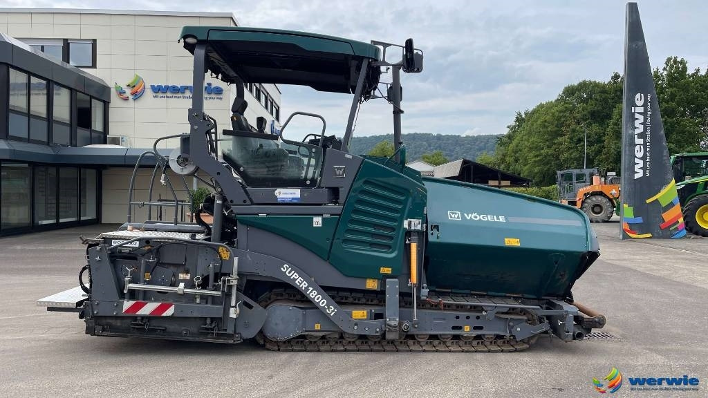 Vögele SUPER 1800-3i / AB500-3TP1 (2,55 - 5,00 m) - Asphalt paver: picture 1 Vögele SUPER 1800-3i / AB500-3TP1 (2,55 - 5,00 m) - Asphalt paver: picture 1