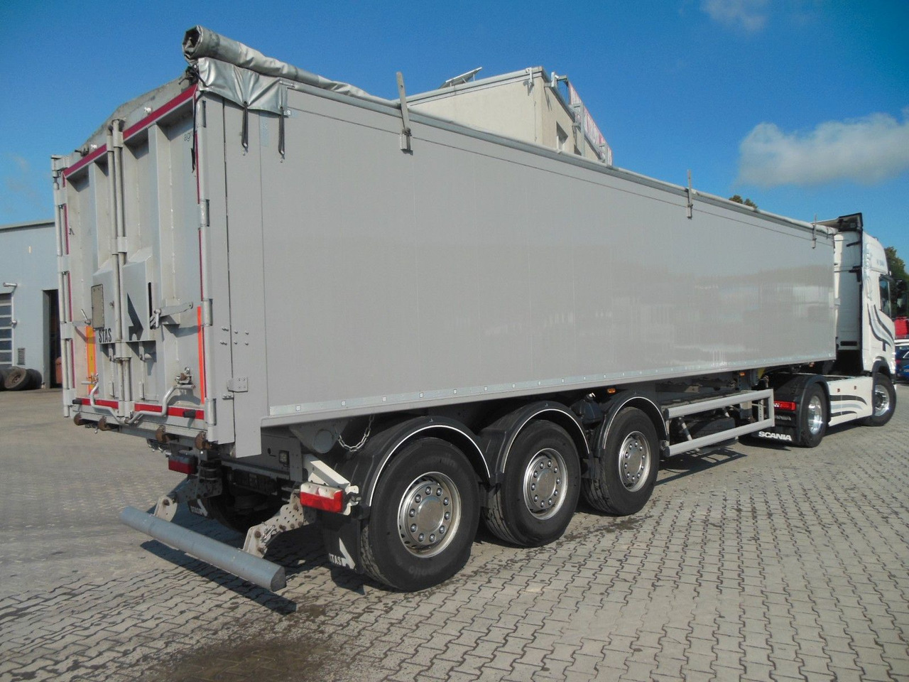 Stas S300CX, 49m3, ADR, 9 TONE ACHSEN,WIE NEUE-TOP!!! - Tipper semi-trailer: picture 4 Stas S300CX, 49m3, ADR, 9 TONE ACHSEN,WIE NEUE-TOP!!! - Tipper semi-trailer: picture 4