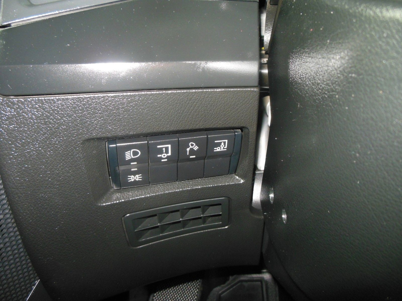 Mercedes-Benz ACTROS 3353, 6X4, 120.000 KG, TRK, 4 STÜCKS, leasing Mercedes-Benz ACTROS 3353, 6X4, 120.000 KG, TRK, 4 STÜCKS,: picture 18 Mercedes-Benz ACTROS 3353, 6X4, 120.000 KG, TRK, 4 STÜCKS, leasing Mercedes-Benz ACTROS 3353, 6X4, 120.000 KG, TRK, 4 STÜCKS,: picture 18