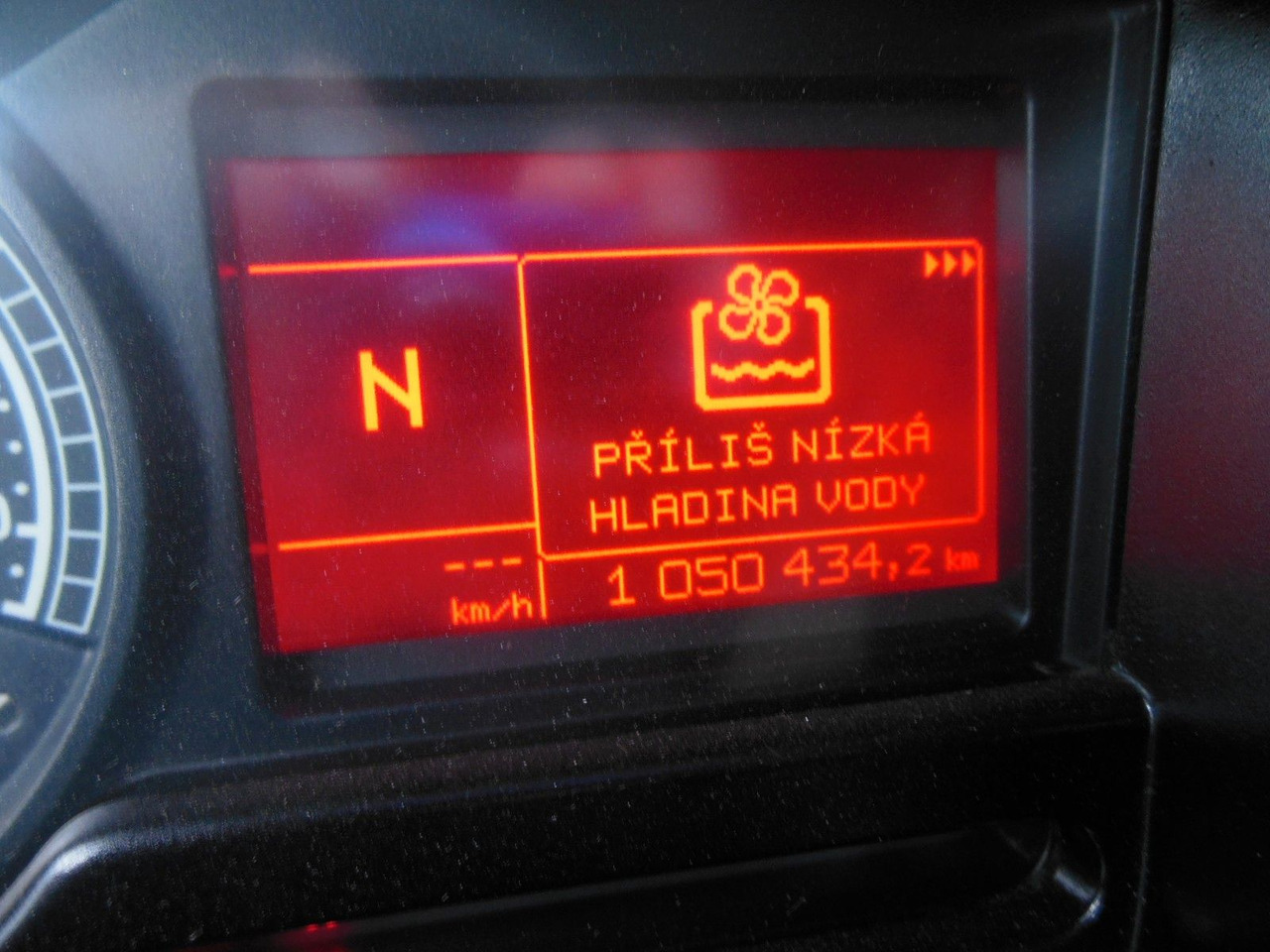 Tractor unit Renault PREMIUM 440.19 DXi: picture 21