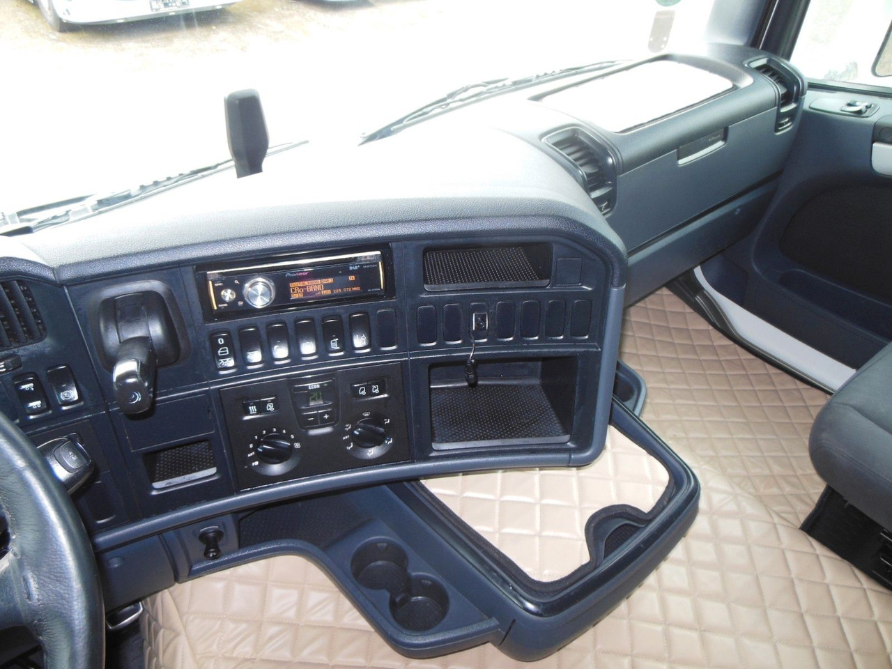 Tractor unit Scania S 410, STANDART, RETARDER: picture 19