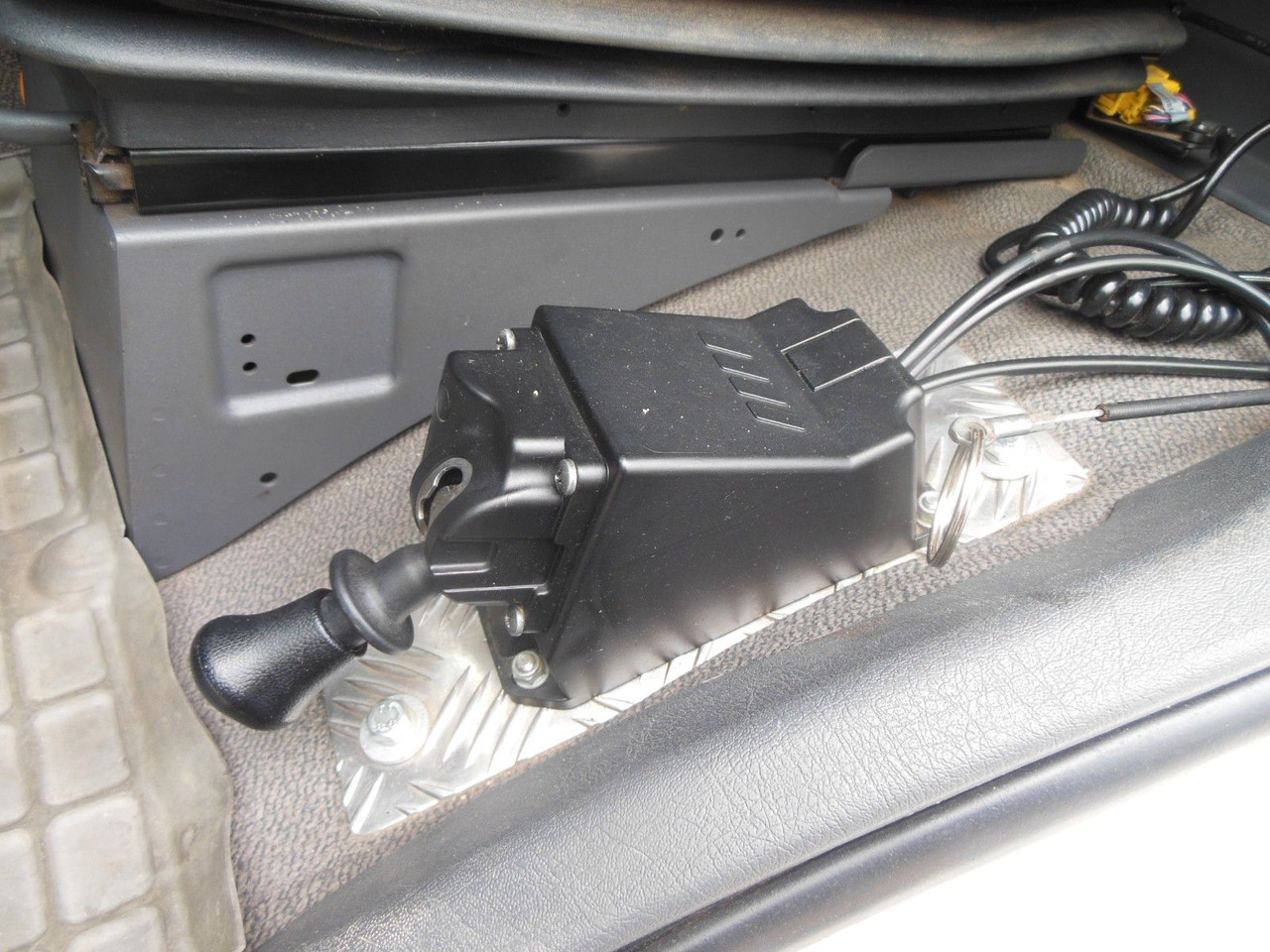 Volvo FM 410, 6X2, DREISEITEN KIPPER, HIAB XS 211 leasing Volvo FM 410, 6X2, DREISEITEN KIPPER, HIAB XS 211: picture 26