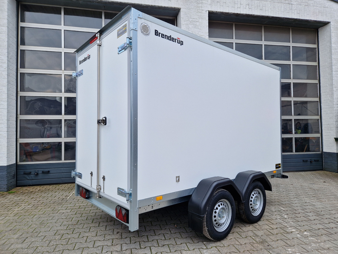 Closed box trailer Brenderup Cargo Dynamic CD300 TB D 300x155x185cm Hecktüren Wabenwände (M) 2000kg: picture 20