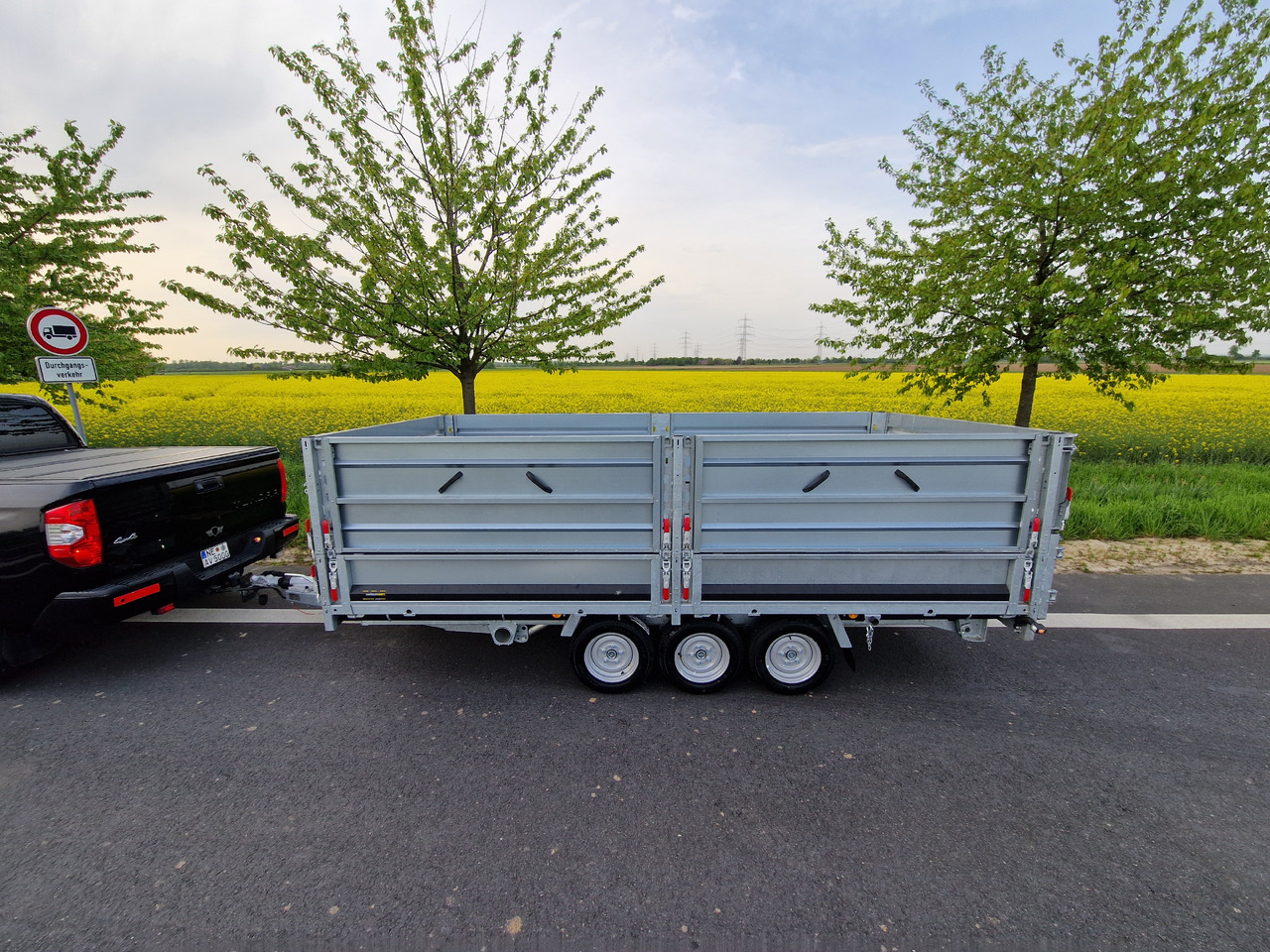 Tipper trailer Brian James Trailer Tipper 400x200x100cm Aufsatz elektro blackline LED Tridem 3500kg Modell 24: picture 15