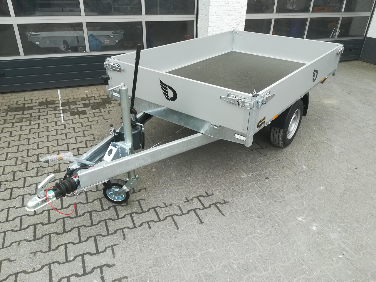 Cheval Liberte Debon Kipper PW 0 ECO 1500 250x155x30cm 1500kg Modell 2024 - Tipper trailer: picture 3 Cheval Liberte Debon Kipper PW 0 ECO 1500 250x155x30cm 1500kg Modell 2024 - Tipper trailer: picture 3