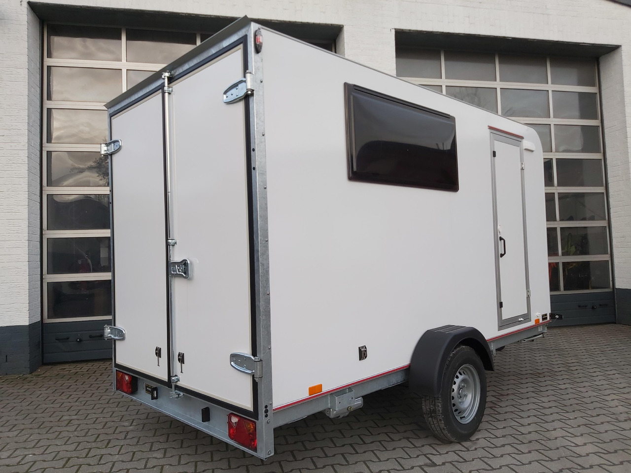 Caravan Koffer Sport Camp TFS 360.00 360x180x190cm aero Seitentür 2 Fenster+ DL IL 230V 1300kg 100km/H: picture 7