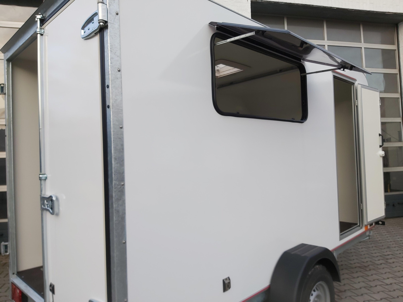 Caravan Koffer Sport Camp TFS 360.00 360x180x190cm aero Seitentür 2 Fenster+ DL IL 230V 1300kg 100km/H: picture 14