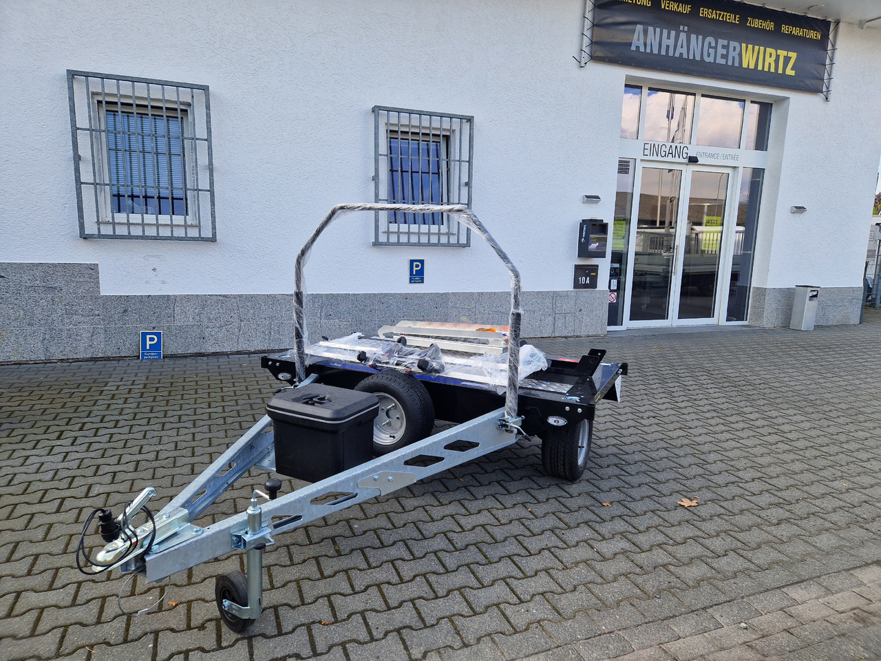 Motorradanhänger Motocamp 1 750 quer 200x107cm Motorrad Roller Fahrrad black 750kg - Motorcycle trailer: picture 4 Motorradanhänger Motocamp 1 750 quer 200x107cm Motorrad Roller Fahrrad black 750kg - Motorcycle trailer: picture 4