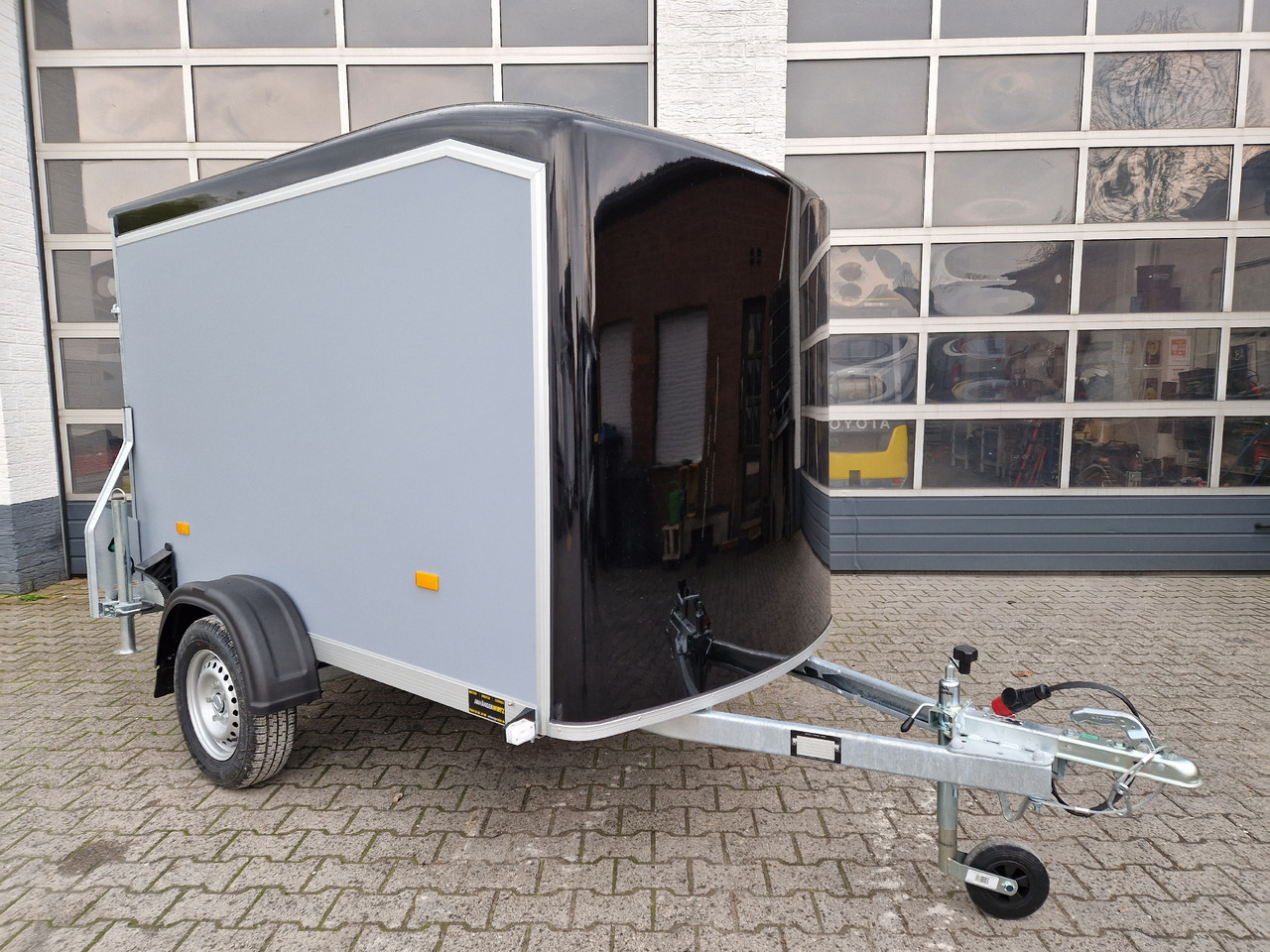 Roadster Sport C255 252x125x154cm aero Wood silver Poly black Rampekombi (S) 750kg Abverkauf - Car trailer: picture 3 Roadster Sport C255 252x125x154cm aero Wood silver Poly black Rampekombi (S) 750kg Abverkauf - Car trailer: picture 3