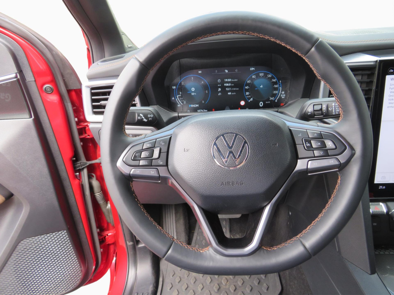 VOLKSWAGEN Amarok PanAmericana 3.0 TDI 177 kW Doka 4MOTION ZV - Pickup truck, Combi van: picture 2 VOLKSWAGEN Amarok PanAmericana 3.0 TDI 177 kW Doka 4MOTION ZV - Pickup truck, Combi van: picture 2