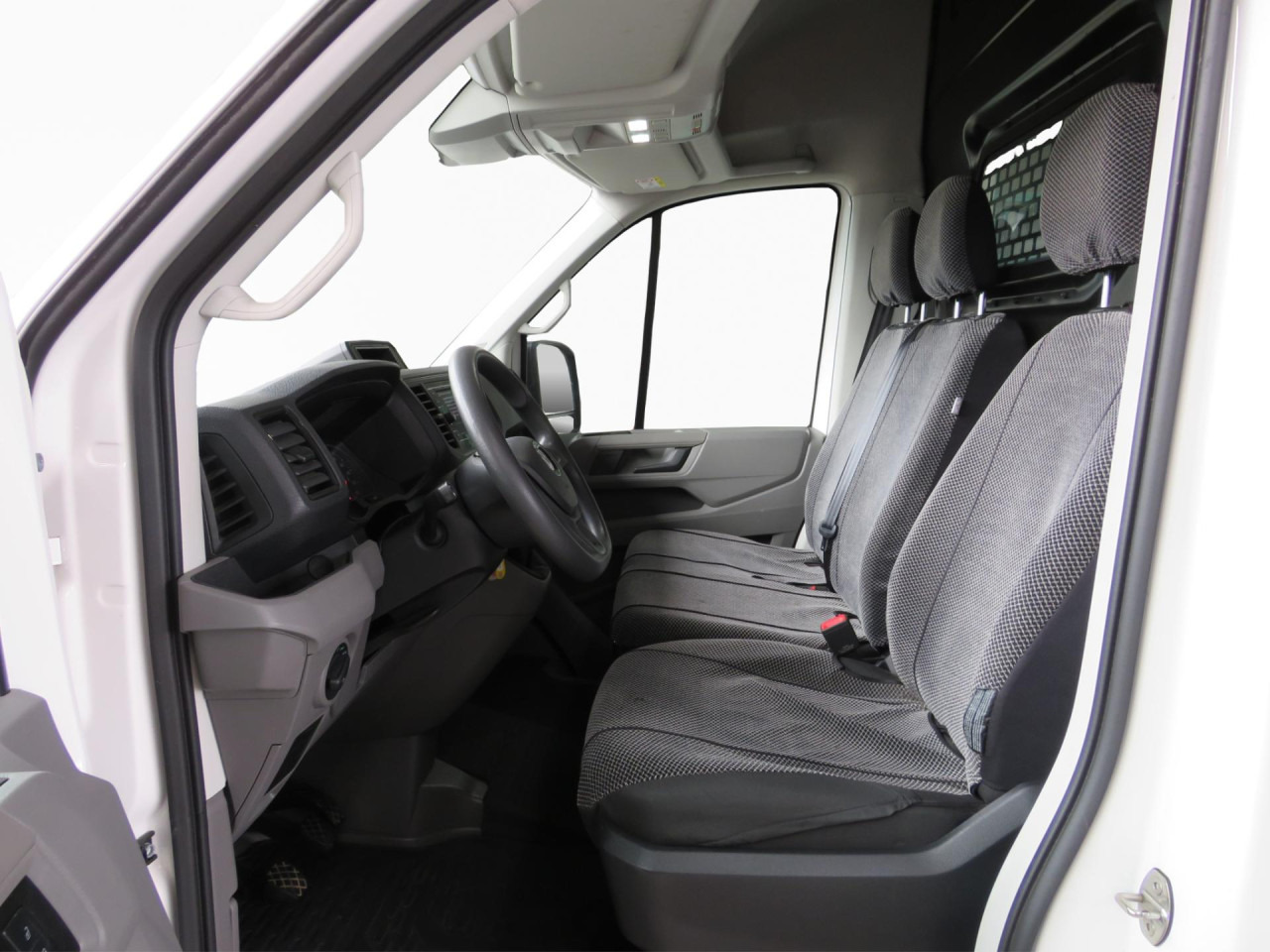 Panel van VOLKSWAGEN Crafter 35 L3H3 Kasten Euro6 Klima ZV: picture 15 Panel van VOLKSWAGEN Crafter 35 L3H3 Kasten Euro6 Klima ZV: picture 15