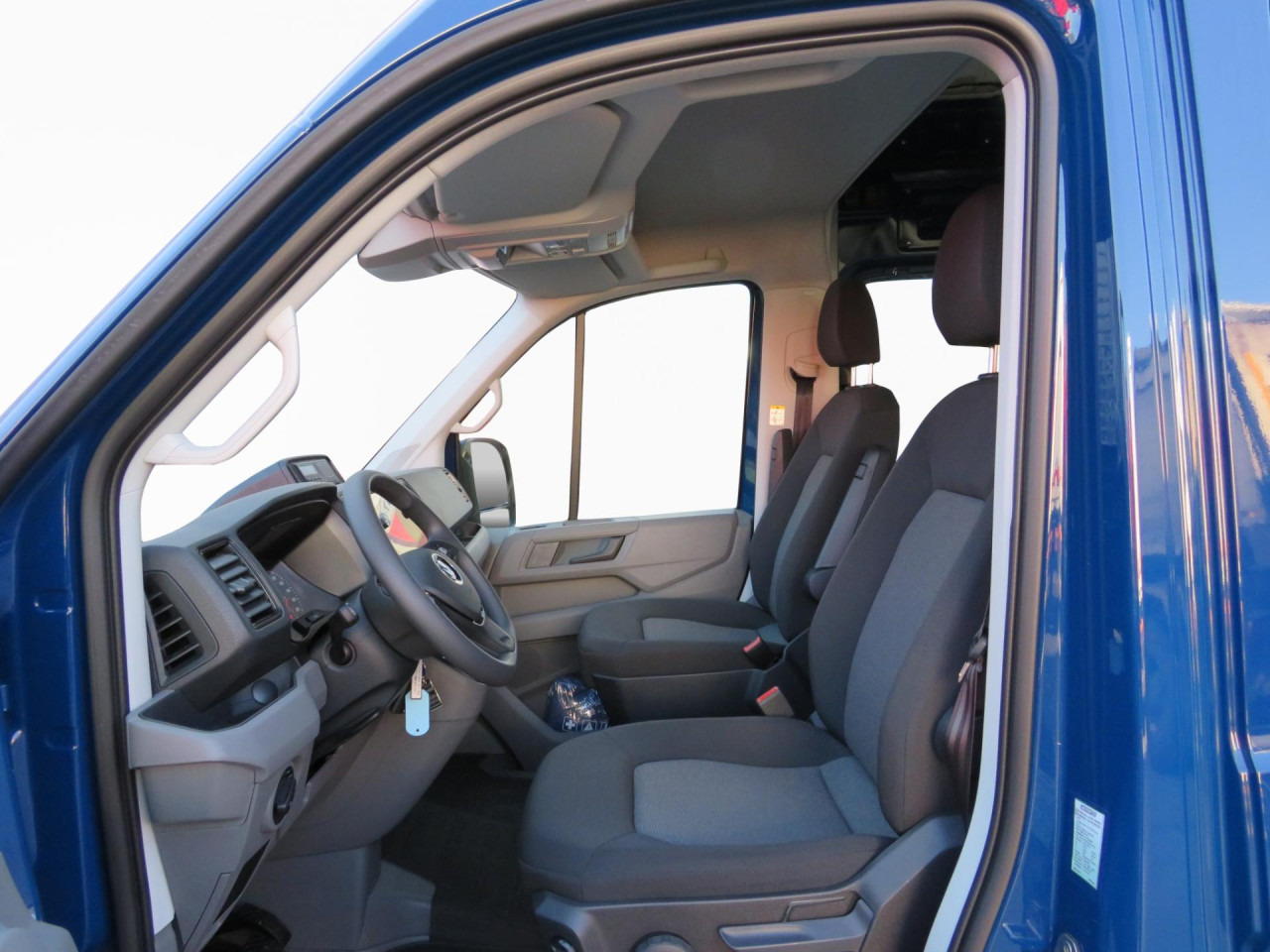 Panel van VOLKSWAGEN Crafter 55 L5 Superhochdach Doka BOTT-Ausbau Klima: picture 14 Panel van VOLKSWAGEN Crafter 55 L5 Superhochdach Doka BOTT-Ausbau Klima: picture 14