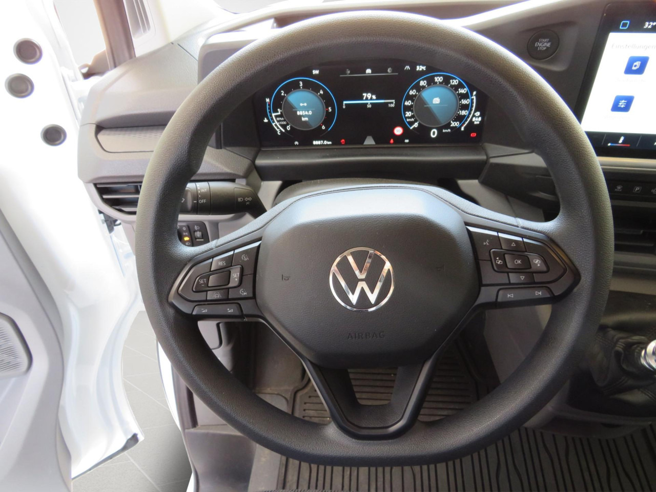 VOLKSWAGEN T7 Transporter 2.0 TDI 81 kW Kasten Klima ZV - Small van: picture 2 VOLKSWAGEN T7 Transporter 2.0 TDI 81 kW Kasten Klima ZV - Small van: picture 2