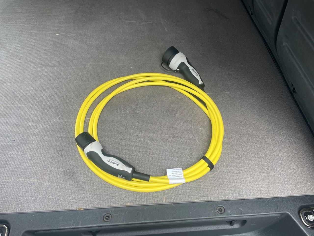 Small van, Electric van Volkswagen ID.Buzz Cargo 150 kW Volkswagen ID.Buzz Cargo 150 kW: picture 17