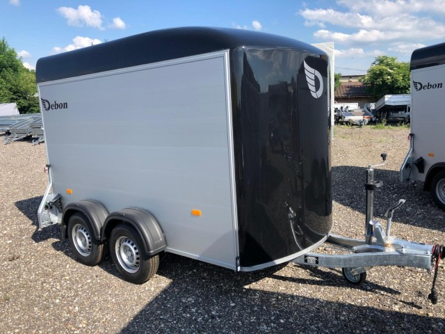 Cheval Liberte Debon Roadster 500 Alu 2600 kg, 100 km/h, 320x167x200cm - Closed box trailer: picture 1 Cheval Liberte Debon Roadster 500 Alu 2600 kg, 100 km/h, 320x167x200cm - Closed box trailer: picture 1