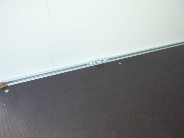 New Closed box trailer Humbaur Koffer HK 253218-20 PF30, 2,5 to. 3185x1730x1885mm: picture 6 New Closed box trailer Humbaur Koffer HK 253218-20 PF30, 2,5 to. 3185x1730x1885mm: picture 6