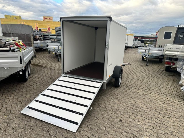 Humbaur Koffer HK 752513-15P, 0,75 t. 2510 x 1310 x 1520 mm, 100 km/h - Closed box trailer: picture 1 Humbaur Koffer HK 752513-15P, 0,75 t. 2510 x 1310 x 1520 mm, 100 km/h - Closed box trailer: picture 1