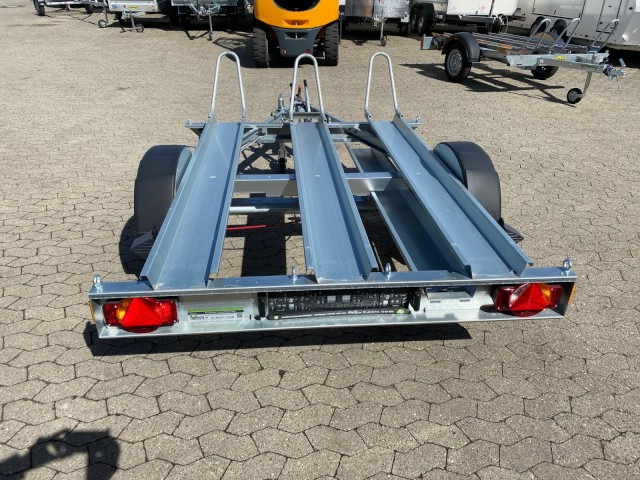 Humbaur Motorradanhänger HM 102113, HM 10 21 13, 1,0 t. 2095 x 1365 x 70 mm - Motorcycle trailer: picture 5 Humbaur Motorradanhänger HM 102113, HM 10 21 13, 1,0 t. 2095 x 1365 x 70 mm - Motorcycle trailer: picture 5
