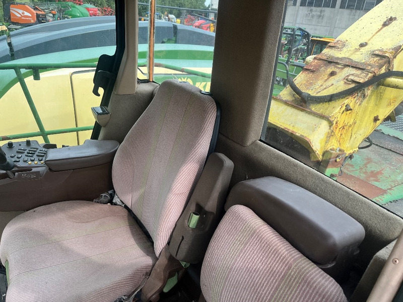 Forage harvester John Deere 7700: picture 7