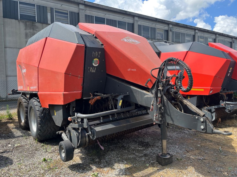 Kuhn LSB 1290 - Square baler: picture 2 Kuhn LSB 1290 - Square baler: picture 2