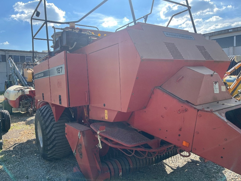 Massey Ferguson 187 - Square baler: picture 5 Massey Ferguson 187 - Square baler: picture 5