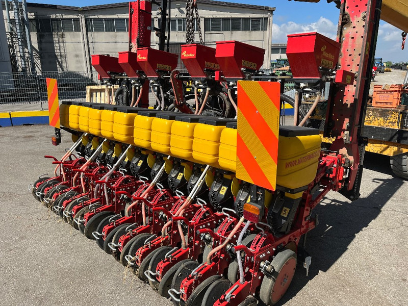 MaterMacc MS 8230 - Precision sowing machine: picture 2 MaterMacc MS 8230 - Precision sowing machine: picture 2