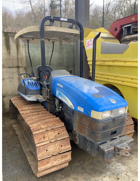 New Holland TK100 M - Tracked tractor: picture 1 New Holland TK100 M - Tracked tractor: picture 1
