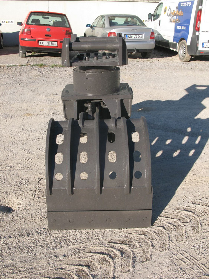 Balavto Grab BG13 - Grapple for Excavator: picture 2 Balavto Grab BG13 - Grapple for Excavator: picture 2