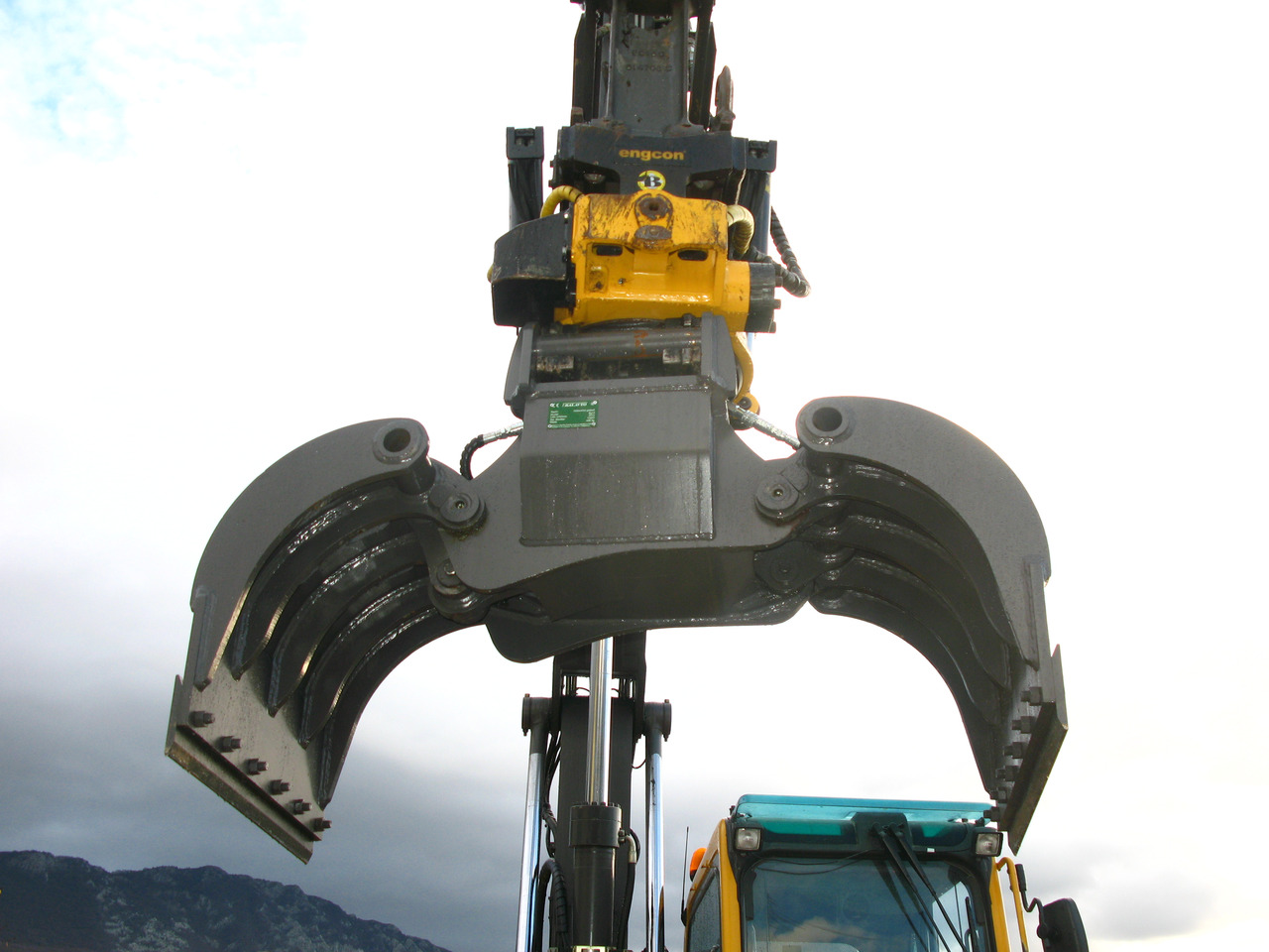 Balavto Grab BG13 - Grapple for Excavator: picture 5 Balavto Grab BG13 - Grapple for Excavator: picture 5