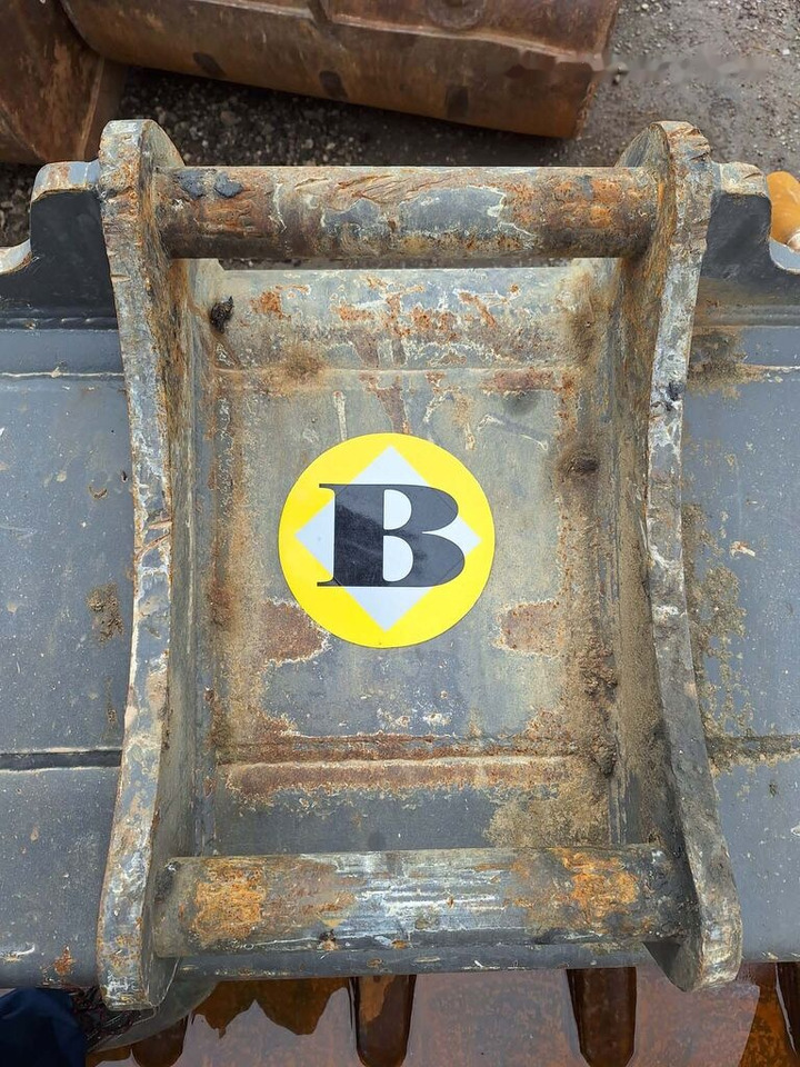 Balavto excavating planning bucket 1550 mm S60 - Excavator bucket: picture 4 Balavto excavating planning bucket 1550 mm S60 - Excavator bucket: picture 4
