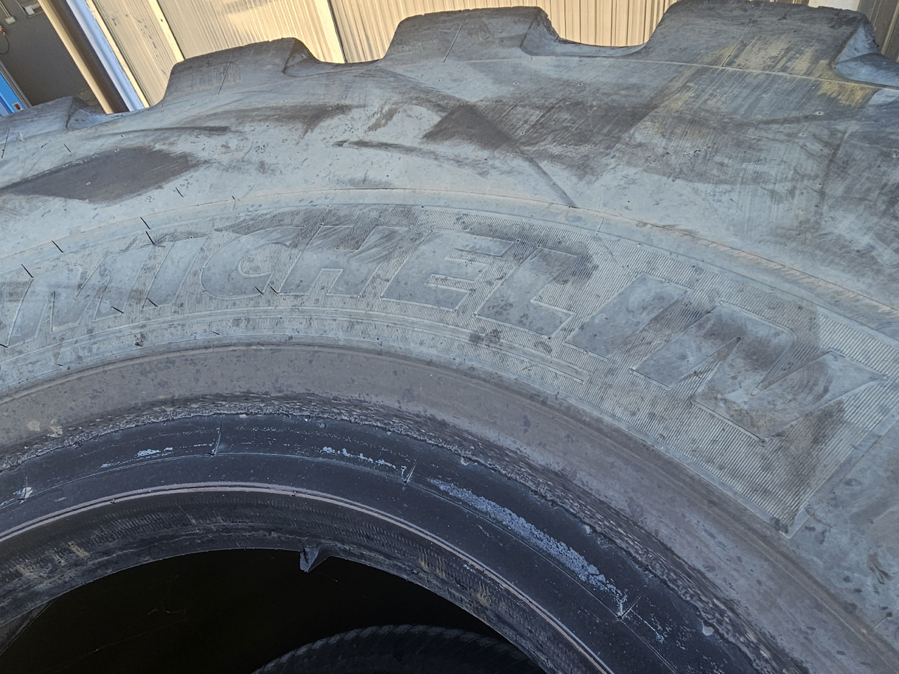 MICHELIN XMINE D2, 35/65R33 - Tire for Wheel loader: picture 2 MICHELIN XMINE D2, 35/65R33 - Tire for Wheel loader: picture 2