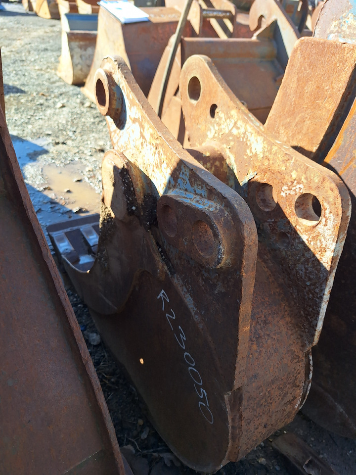 Narrow digging bucket 300 mm - Excavator bucket: picture 2 Narrow digging bucket 300 mm - Excavator bucket: picture 2