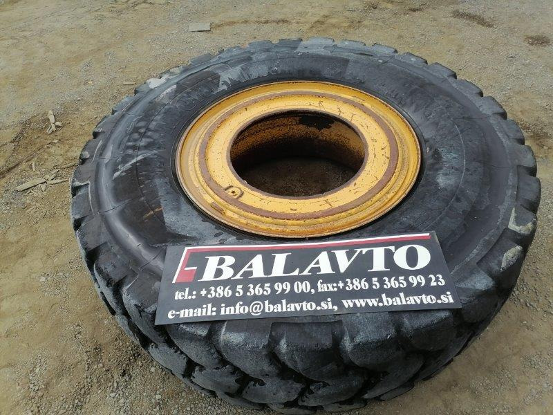 Tires with rims Euclid R36 haul - Spare parts for Rigid dumper/ Rock truck: picture 3 Tires with rims Euclid R36 haul - Spare parts for Rigid dumper/ Rock truck: picture 3