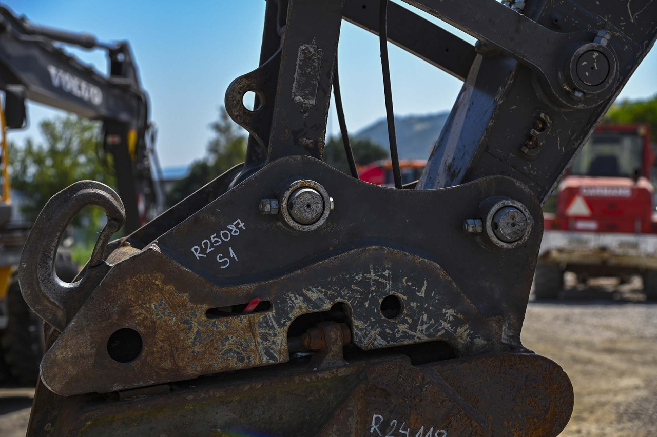 Wheel loader VOLVO EWR150E: picture 12 Wheel loader VOLVO EWR150E: picture 12