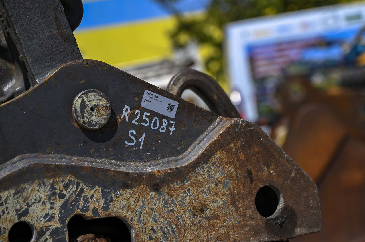 Wheel loader VOLVO EWR150E: picture 13 Wheel loader VOLVO EWR150E: picture 13