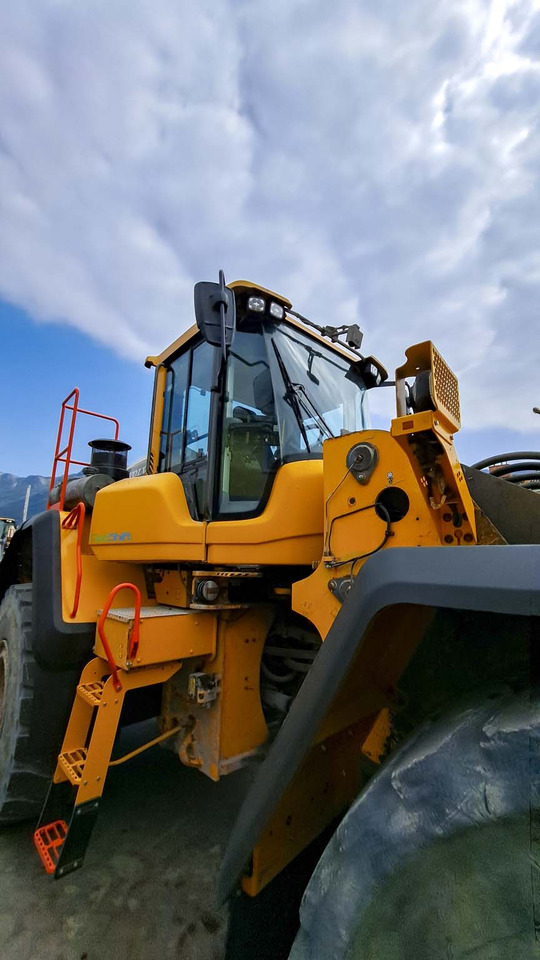 Wheel loader VOLVO L150H: picture 40
