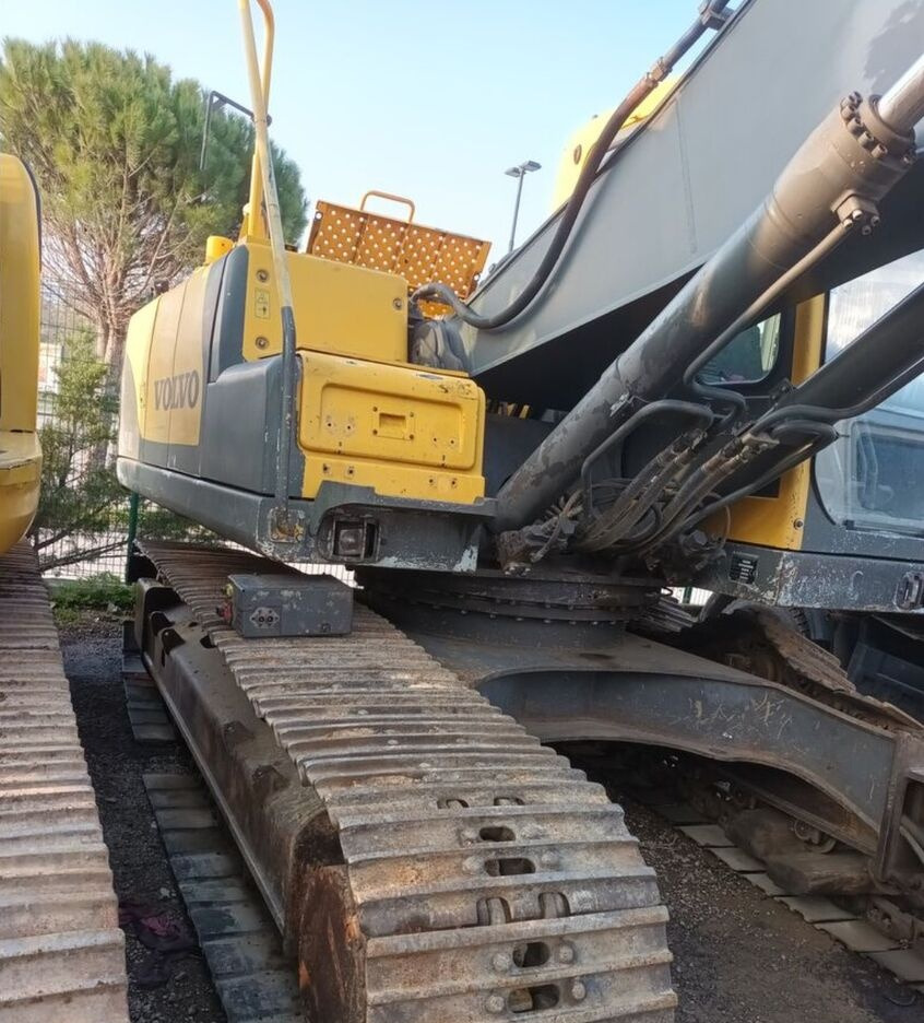 Volvo EC210BNL - Crawler excavator: picture 3 Volvo EC210BNL - Crawler excavator: picture 3
